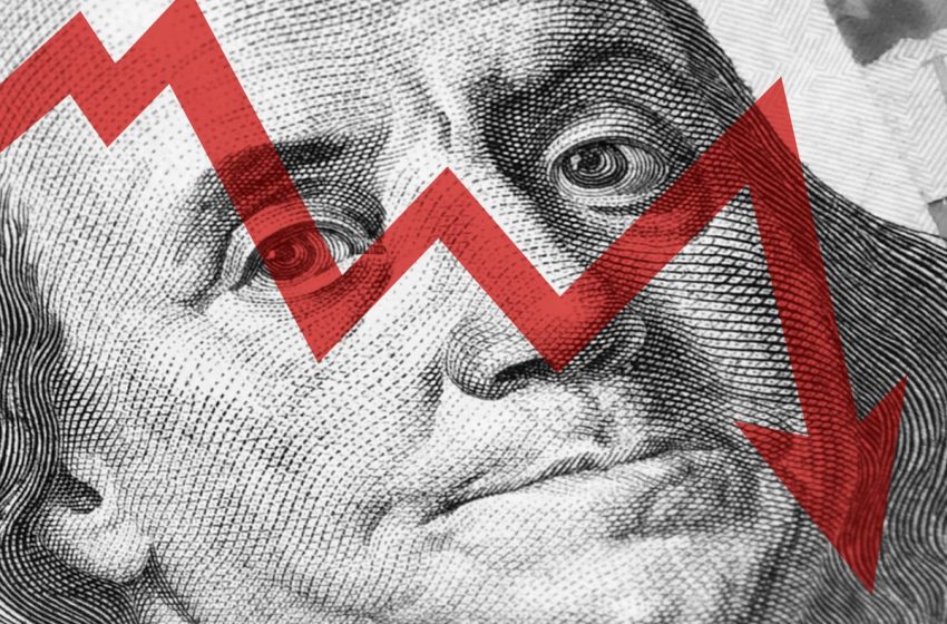  The Stock Market and Bond Market Flash Warnings Not Seen in Decades. History Says the S&P 500 Will Do This Next.