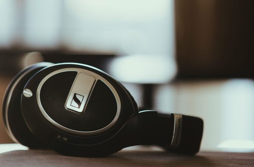 Bose, Samsung, and Sennheiser headphones found to contain toxic chemicals