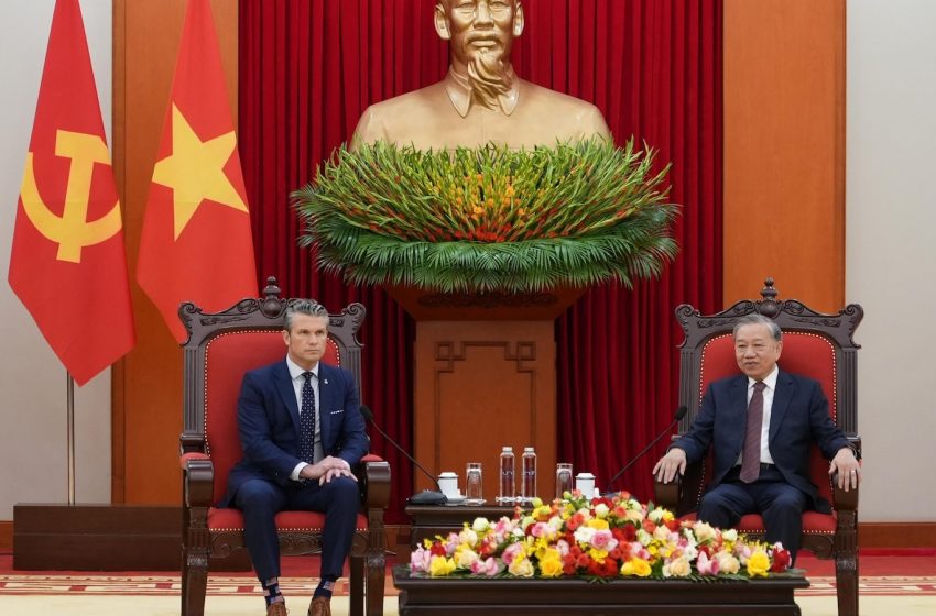  Internal document shows the Vietnamese military preparing for a possible American war