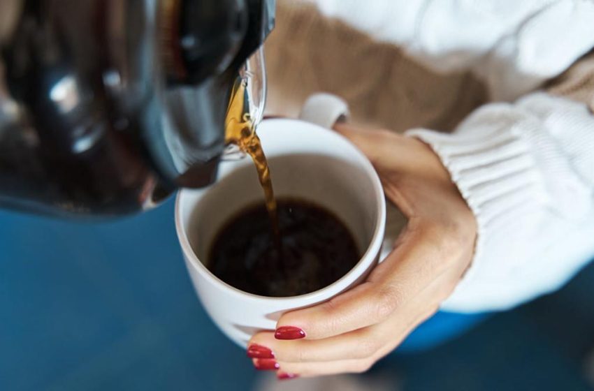  Is It Healthy To Drink Coffee Every Day? Experts Weigh In