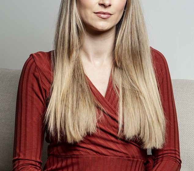  Endometriosis left Sammi in crippling pain. But when she had surgery to fix it, the horror really started