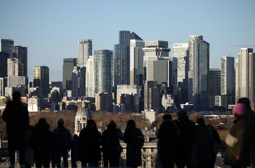  UK economy fails to grow in January