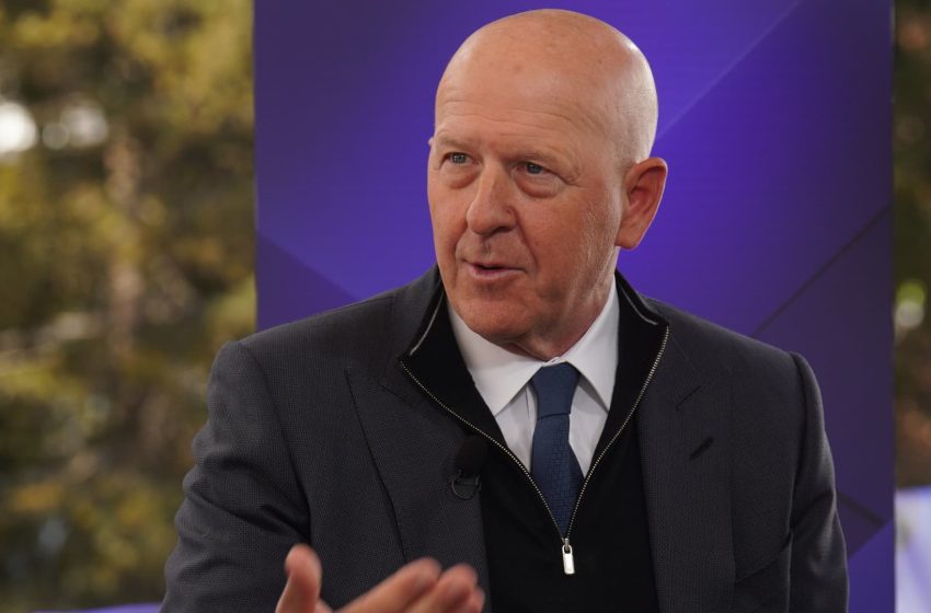  Goldman’s David Solomon surprised by ‘benign’ markets, Iran war