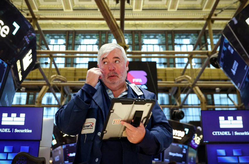  Stock market today: Live updates