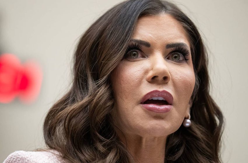  Durbin and Raskin call for perjury investigation into Kristi Noem