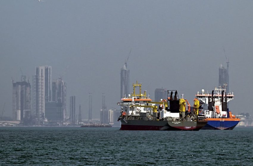  Three more ships struck in the Gulf as Iran warns of oil hitting $200