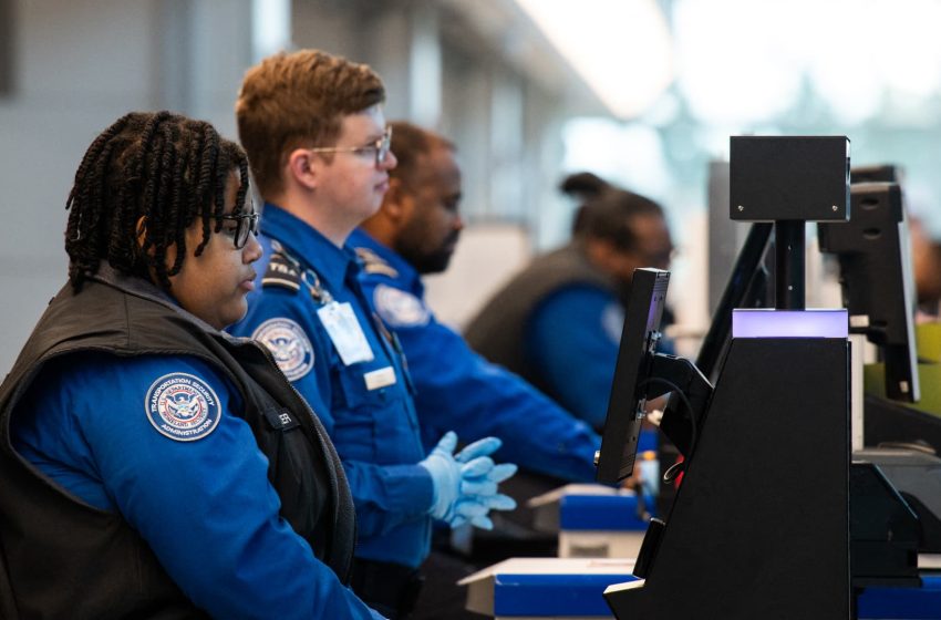 TSA officers will start getting paychecks as early as Monday, DHS says