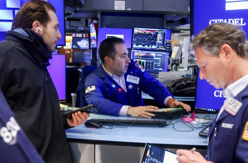  Stock market today: Live updates