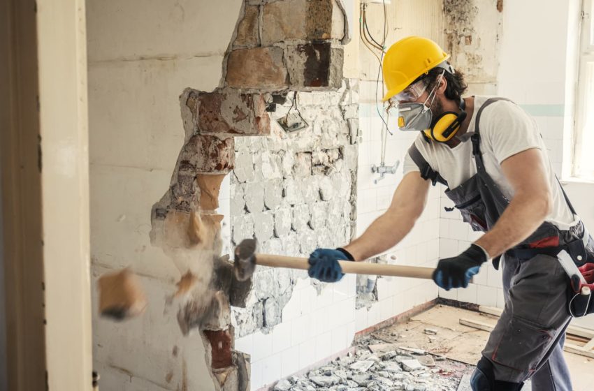  Home flippers see smallest profits since Great Recession, data firm says