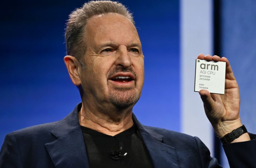  Arm stock jumps 16% as company expects revenue windfall from new chip