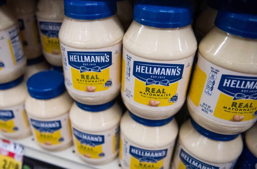  McCormick buys Unilever food business