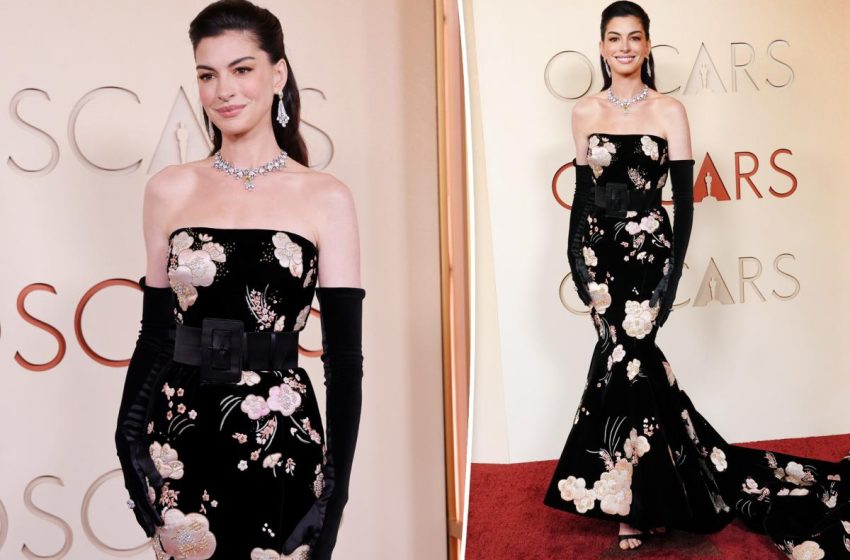  Anne Hathaway wears floral Valentino gown on the Oscars 2026 red carpet