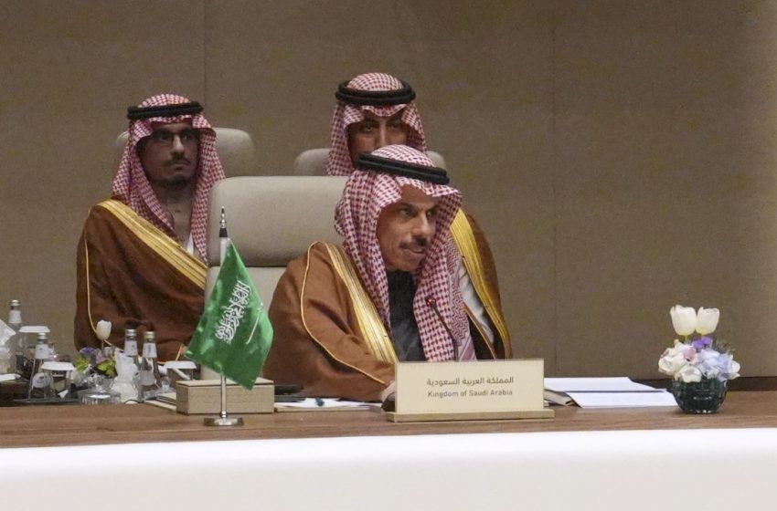  Saudi Tells Iran to Wise Up, or Else