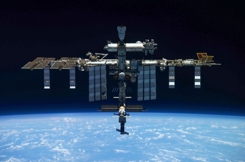  Cargo Spacecraft Suffers Glitch En Route to ISS
