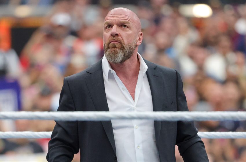  Former AEW Star Gets Booed In WWE Elimination Chamber Debut