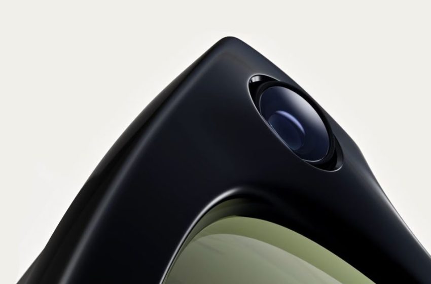  Meta Ray-Bans send ‘sensitive’ videos to human data annotators