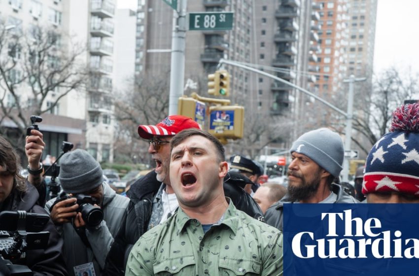  Police investigating after device thrown at anti-Islam protest in New York City | New York