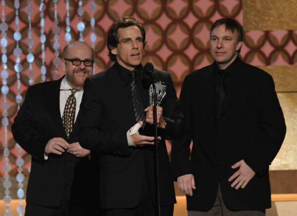 Ben Stiller accepts the awards for best comedy for "Tropic Thunder" at the 14th Annual Critics' Choice Awards, Thursday Jan. 8, 2009, in Santa Monica, Calif. (AP Photo/Chris Pizzello, File)