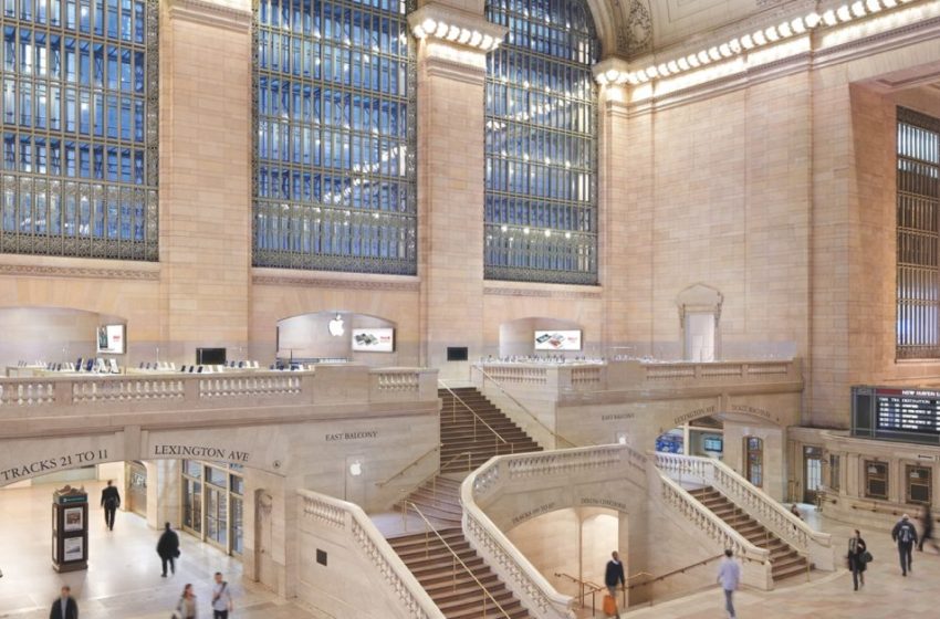  Apple Grand Central retail store closed due to special activity