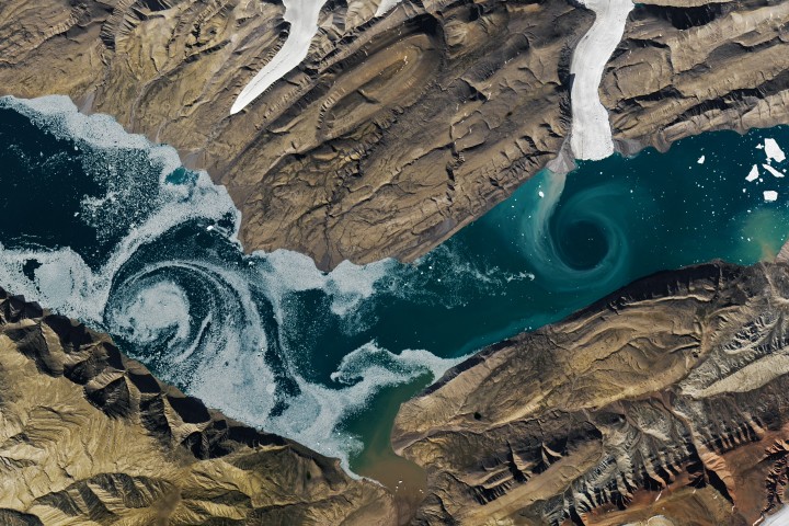  Cañon Fiord’s Whirling Waters – NASA Science
