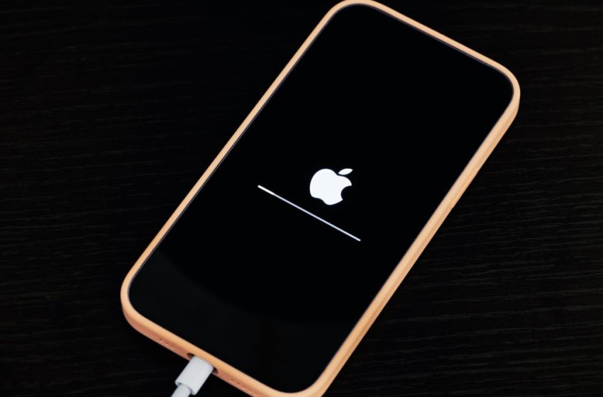  You Should Turn On This New Security Update Feature on Your iPhone and Mac