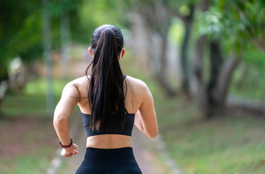  Walking At This Time Of Day Unlocks Surprising Health Benefits. Are You Missing Out?