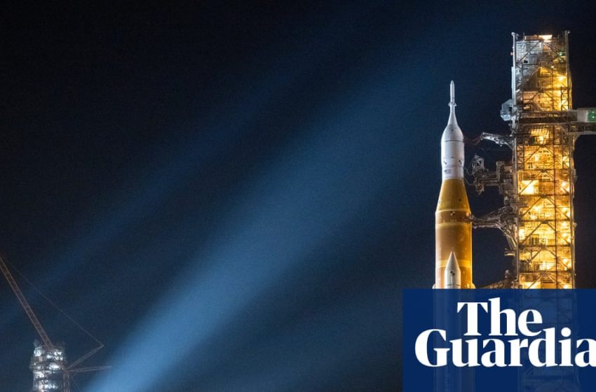  Nasa returns moon rocket to pad and targets 1 April launch | Nasa