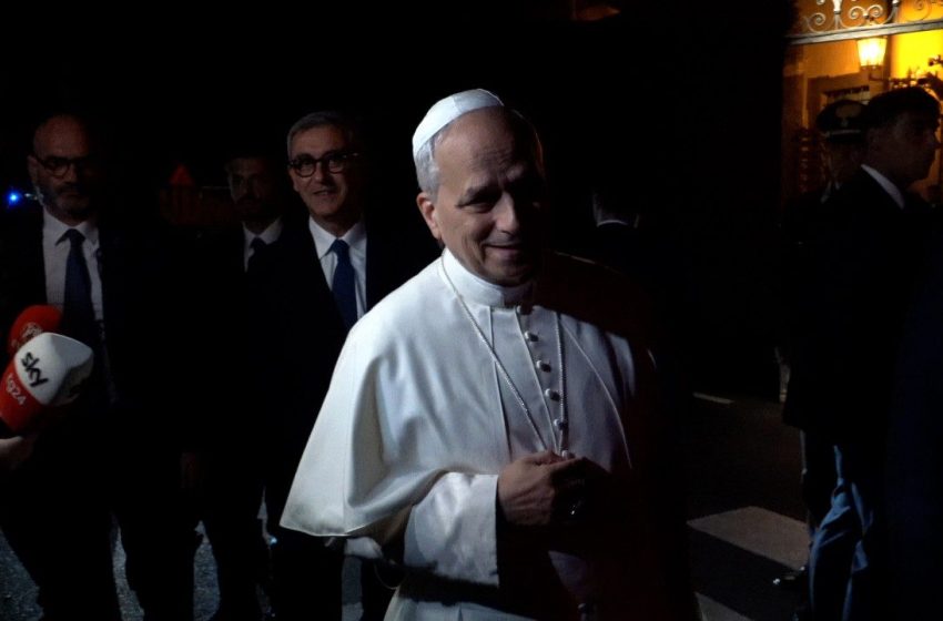  Pope: Authorities must pursue ceasefire and peace through dialogue