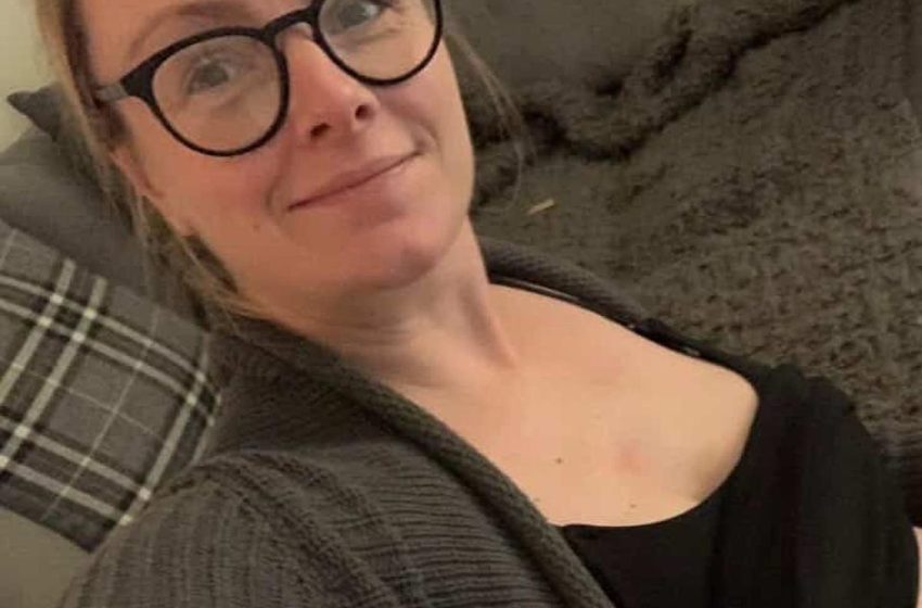  Woman’s Breast Shrunk, and She Brushed It Off as a Pregnancy Symptom. A Visit with Her Doctor Changed Everything