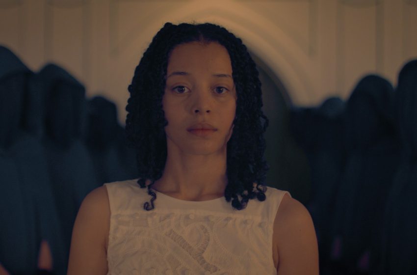  Handmaid’s Tale Sequel Is Coming-of-Age Thriller