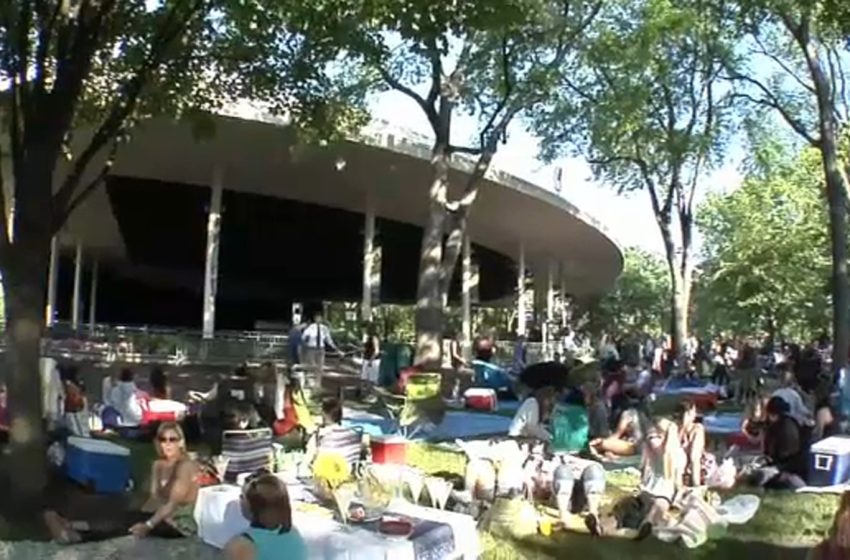  Ravinia Festival 2026 schedule: List of more than 90 concerts, including Paul Simon, Gladys Knight, Miranda Lambert, Ricky Martin