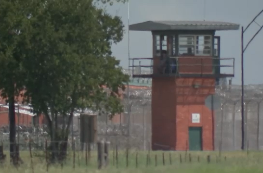  Federal trial over insufficient air conditioning in Texas prisons set to start Monday in Austin