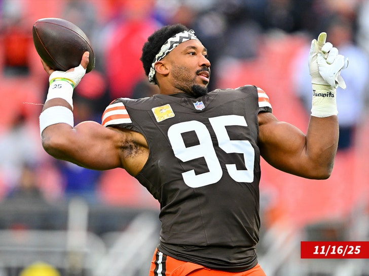 myles garrett browns sub getty swipe