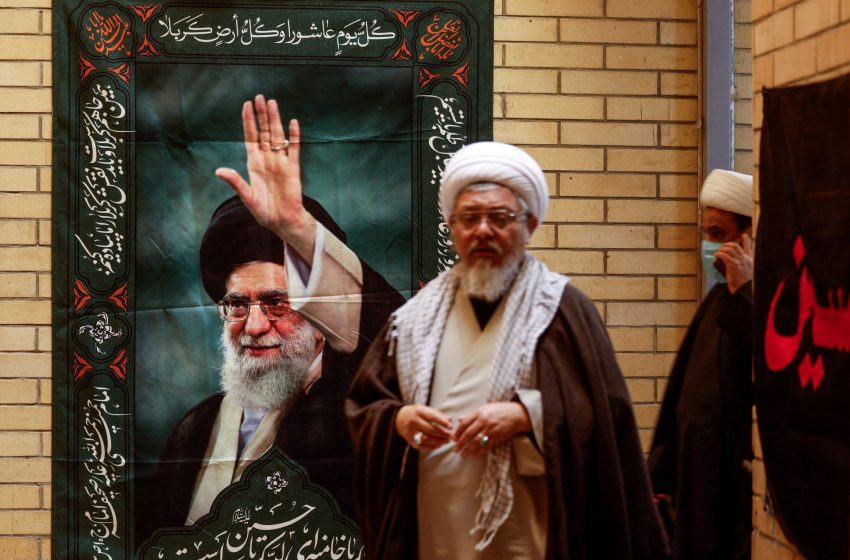 Who could succeed Ayatollah Ali Khamenei to lead Iran? | Explainer News