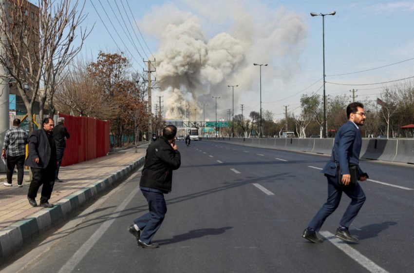  Pummeled by airstrikes, Iran launches new wave of attacks against Israel and U.S. bases