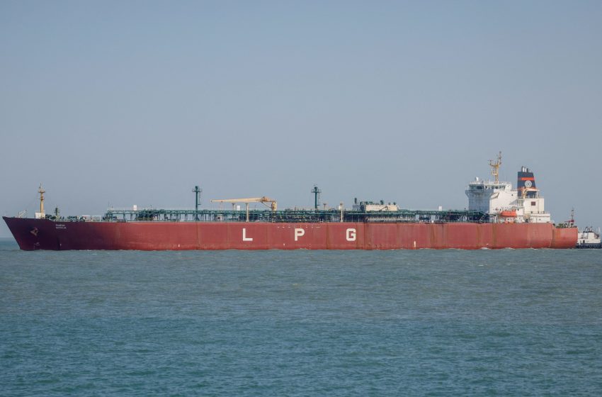  Trump temporarily waives century-old shipping law amid rising fuel costs | Donald Trump News