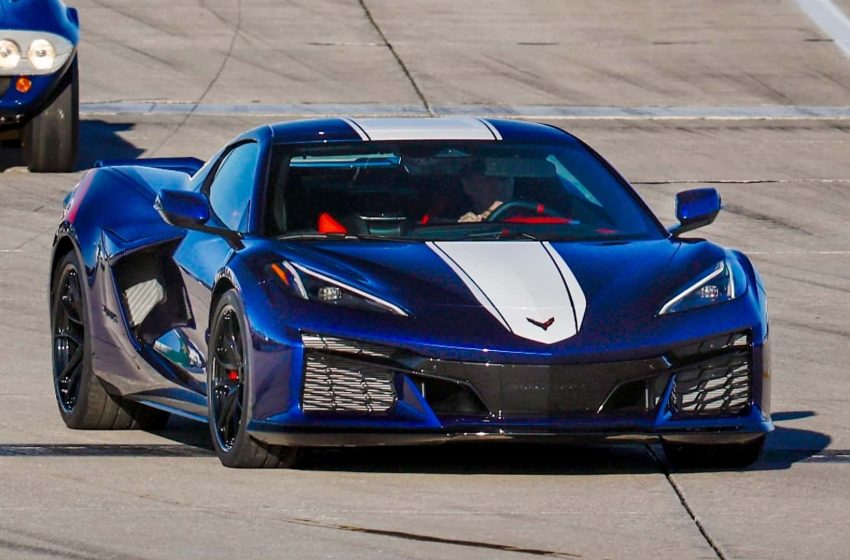  New C8 Corvette Grand Sport Makes A Surprise Debut