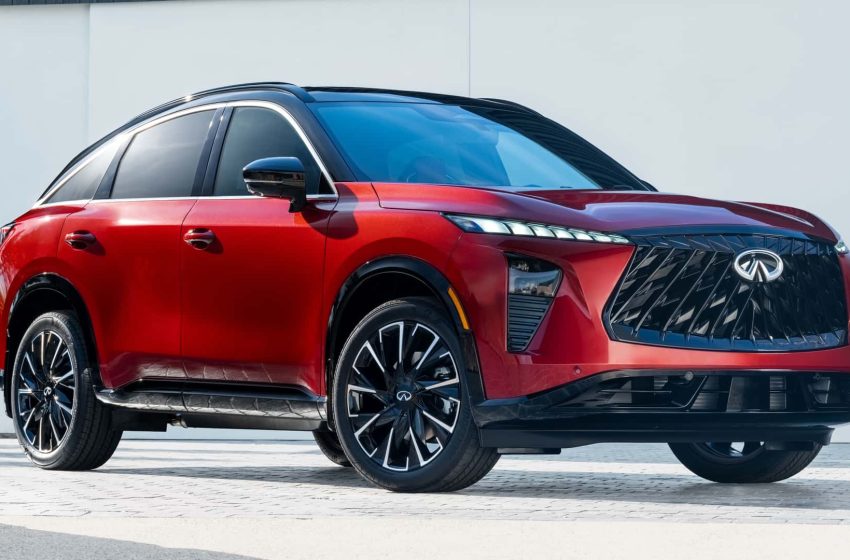  A More Stylish Tow-Row SUV Option