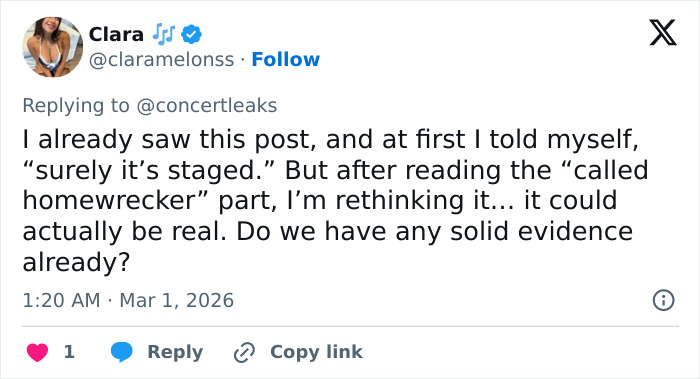 Tweet screenshot showing a user discussing the possibility of a staged incident involving a singer pushed off stage at the Brit Awards.