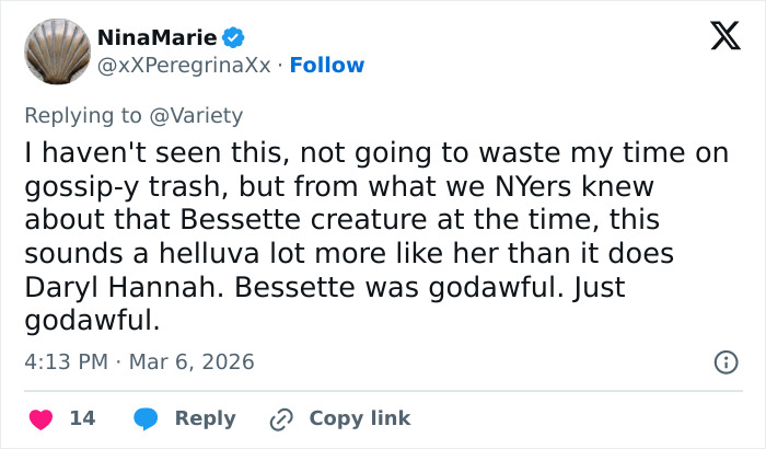 Screenshot of a tweet referencing Daryl Hannah’s essay on JFK Jr., criticizing the 'Love Story' portrayal.