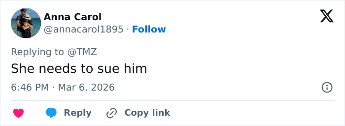 Screenshot of a Twitter reply by Anna Carol commenting on a TMZ post related to Daryl Hannah and JFK Jr. controversy.