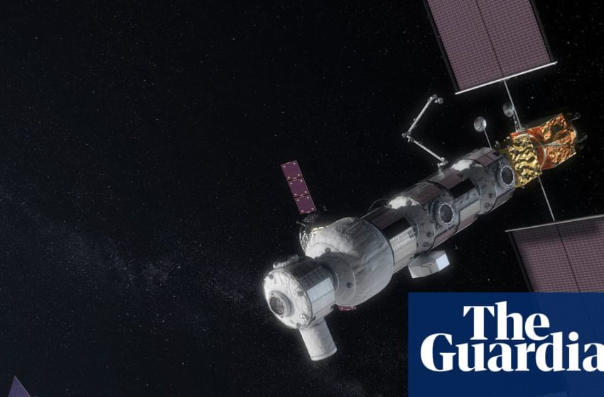  Nasa to spend $20bn on moon base after cancelling orbiting station | Nasa