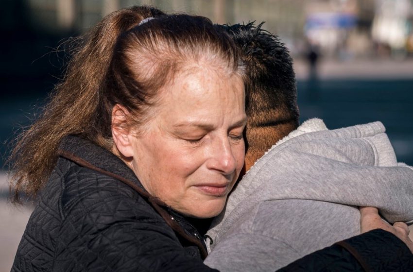  With partners who were in the country illegally, some American women choose to move to Mexico