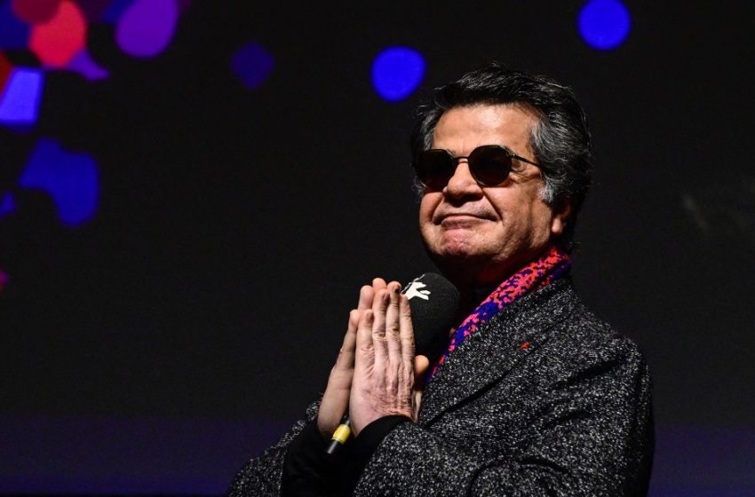  This Oscar-nominated filmmaker wants to go back to Iran. Even if prison and war await.