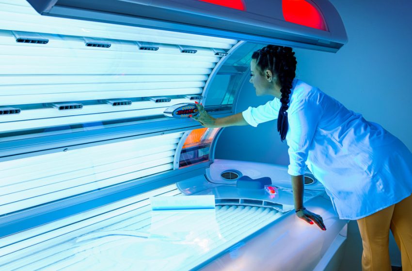  FDA pulls proposed rule barring teens from indoor tanning