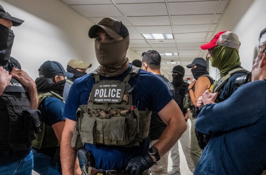  DOJ says it erroneously relied on ICE memo to justify immigration courthouse arrests