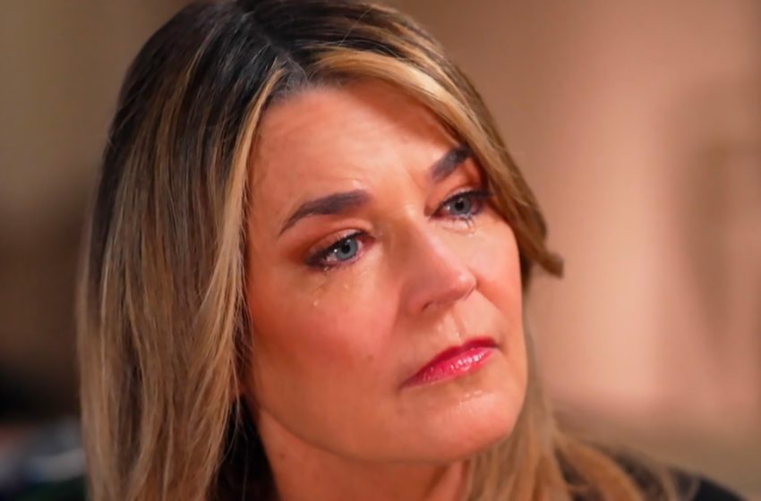  Savannah Guthrie opens up to Hoda Kotb in first interview since her mother’s disappearance.