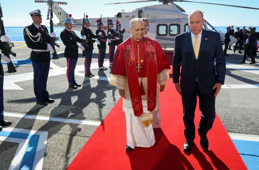  Pope Leo visits billionaires’ tax haven Monaco, urges wealthy to help needy