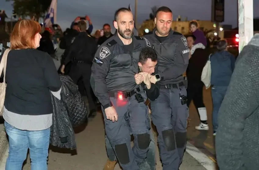 Israelis Rally Against Iran War; 22 Arrested During Violent Police Dispersals – Haaretz