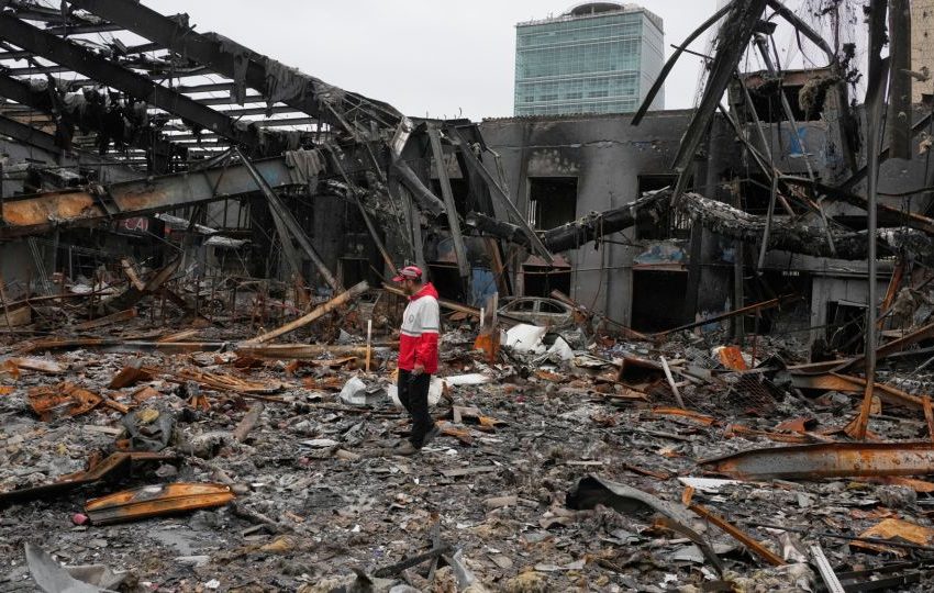  What we know on Day 30 of the war with Iran: Israel prepared for ‘multi-front war’ and more US troops arrive in the region